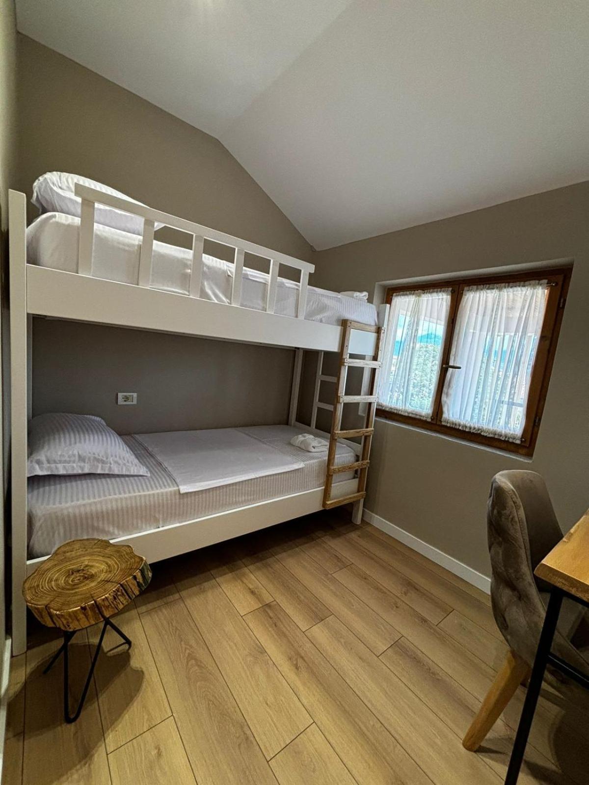 Hotel Ikona Shkodër Dış mekan fotoğraf