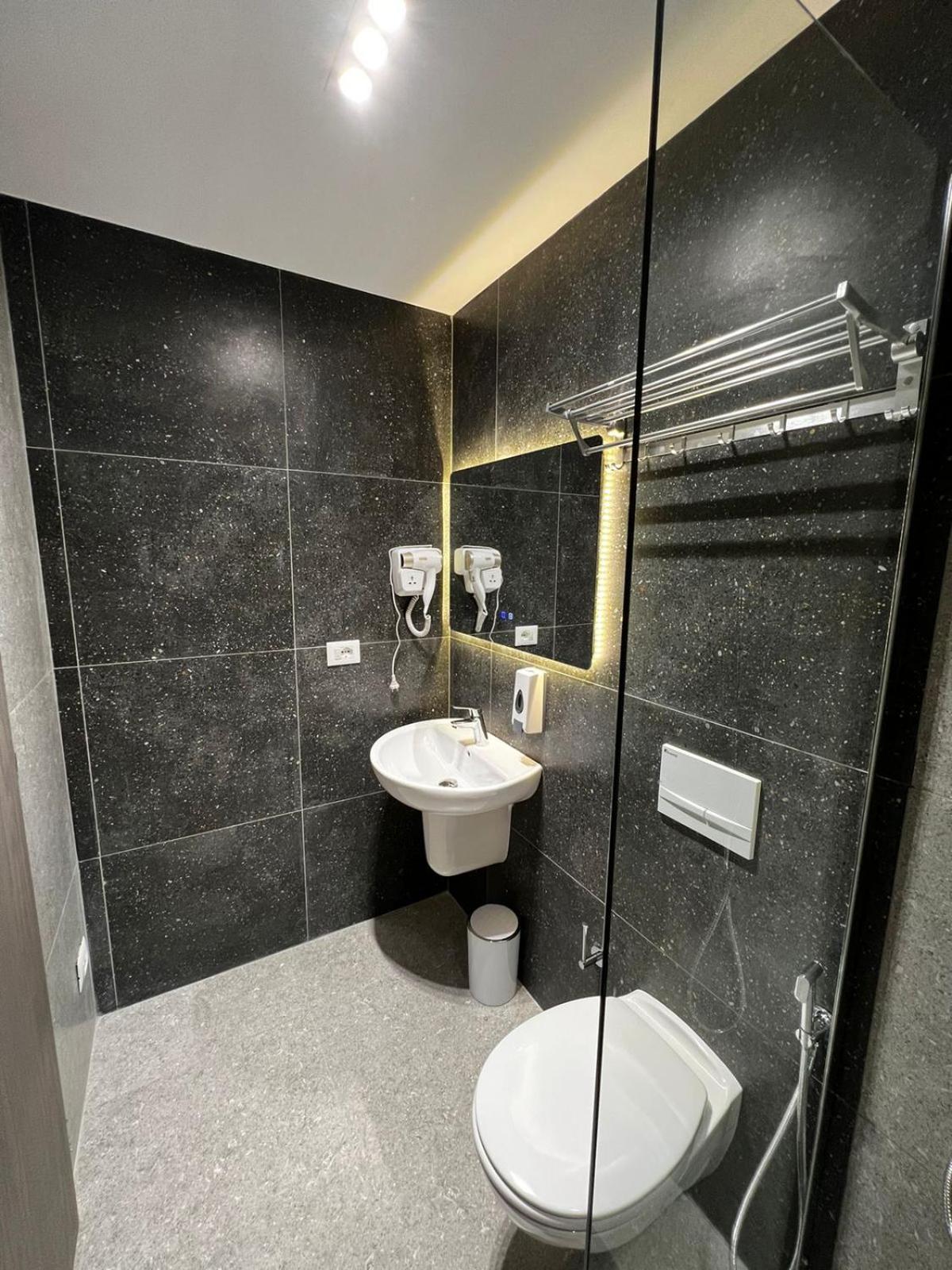 Hotel Ikona Shkodër Dış mekan fotoğraf